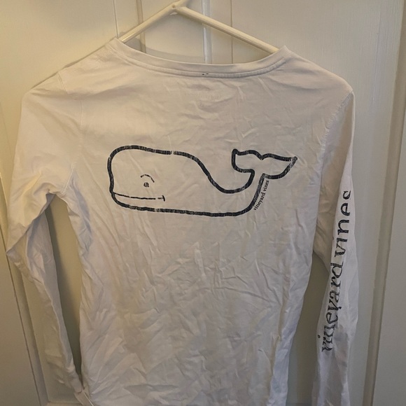 Vineyard Vines long sleeve t-shirt - Picture 2 of 4